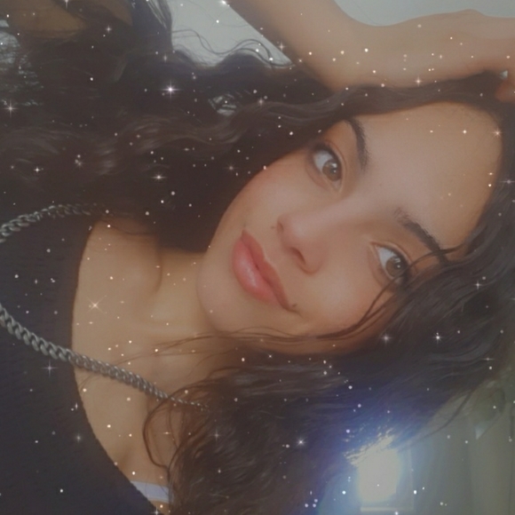 Meet your Posher, Taylor - Picture 1 of 1